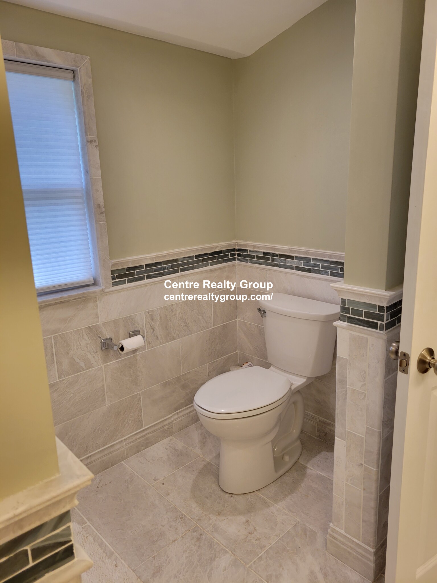 3 bed, 2.5 bath apartment for rent at 51 Jackson St Unit B, Newton Center — photo 17 of 28
