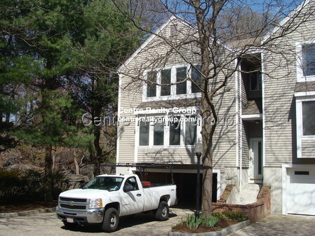 3 bed, 2.5 bath apartment for rent at 51 Jackson St Unit B, Newton Center — photo 28 of 28