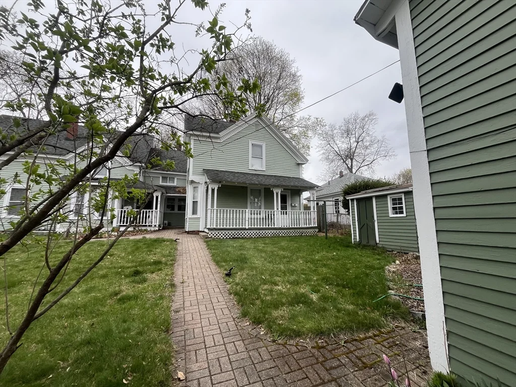 2 bed, 1 bath apartment for rent at 51 Jenness St Unit 0, Lowell — photo 20 of 24