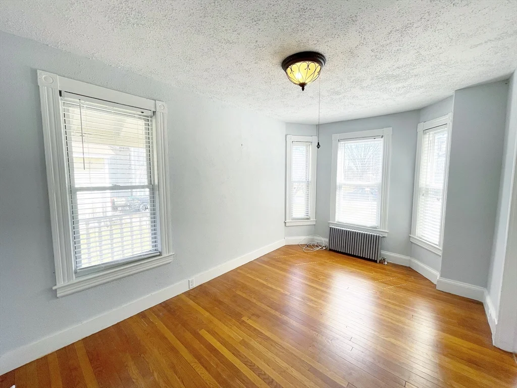 2 bed, 1 bath apartment for rent at 51 Jenness St Unit 0, Lowell — photo 9 of 24