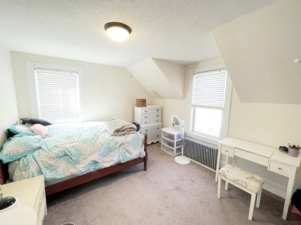 2 bed, 1 bath apartment for rent at 51 Jenness St Unit 0, Lowell — photo 6 of 24