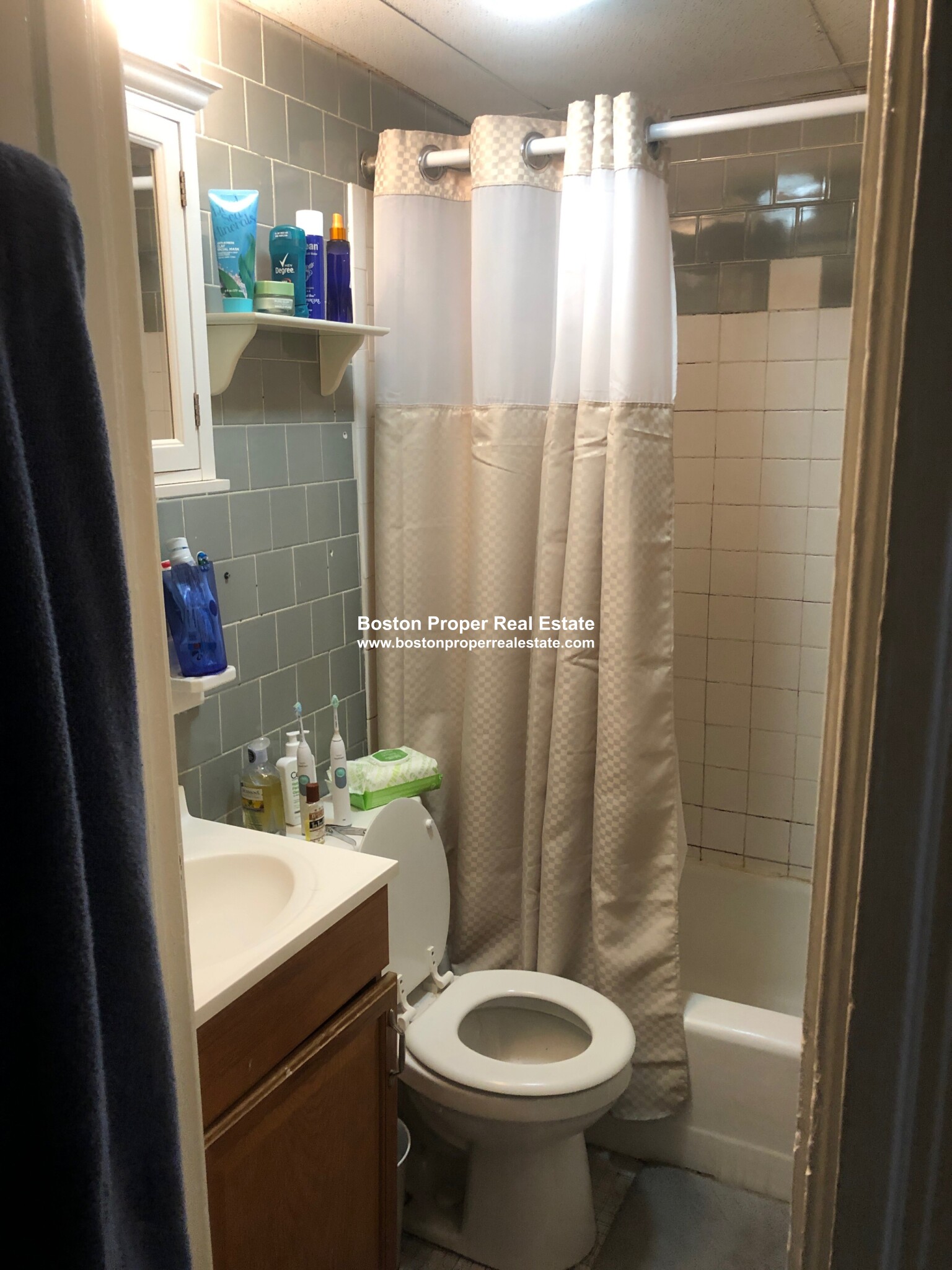 2 bed, 1 bath apartment for rent at 51 Joy St Unit 2, Beacon Hill — photo 6 of 8