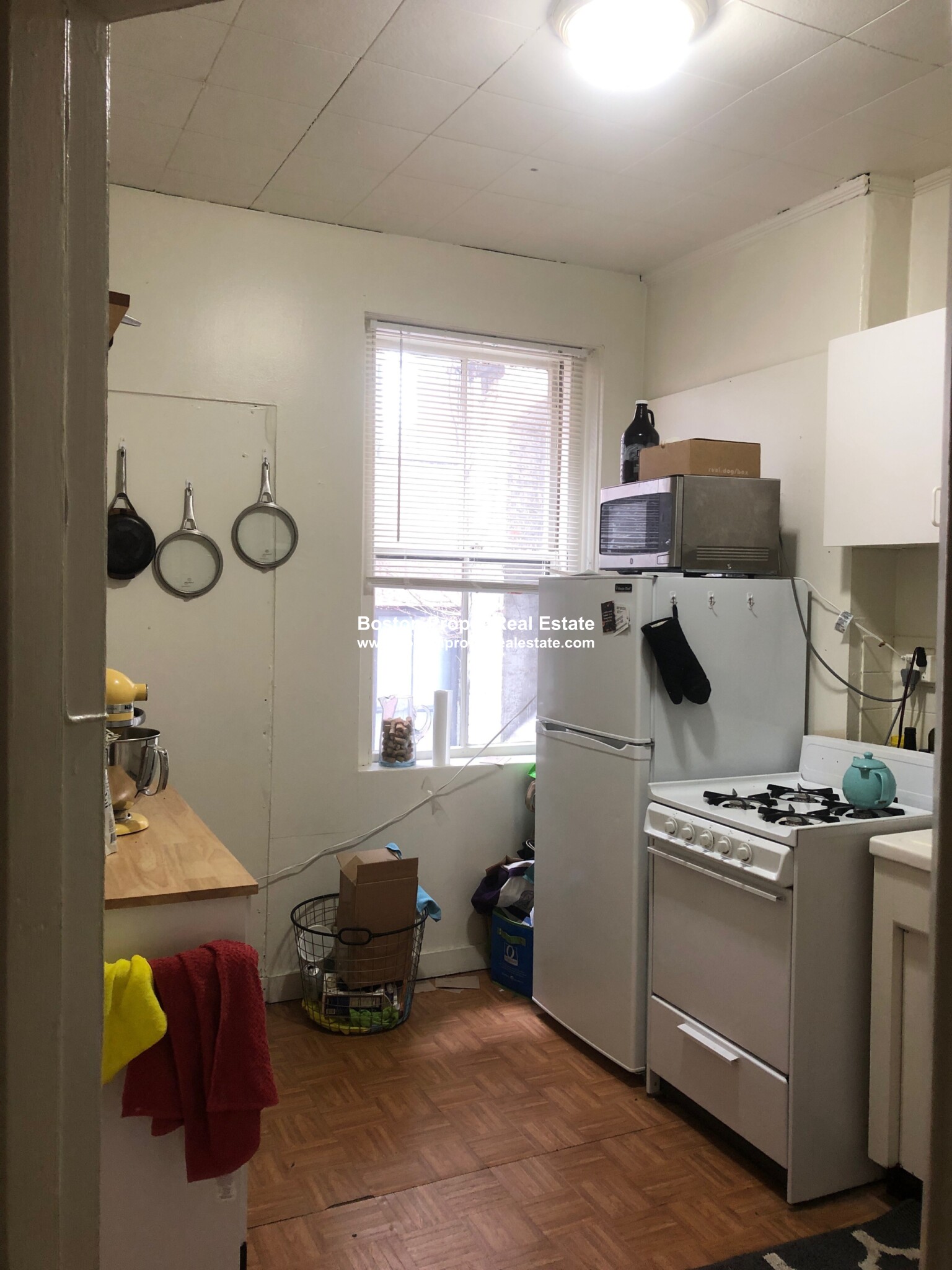 2 bed, 1 bath apartment for rent at 51 Joy St Unit 2, Beacon Hill — photo 2 of 8