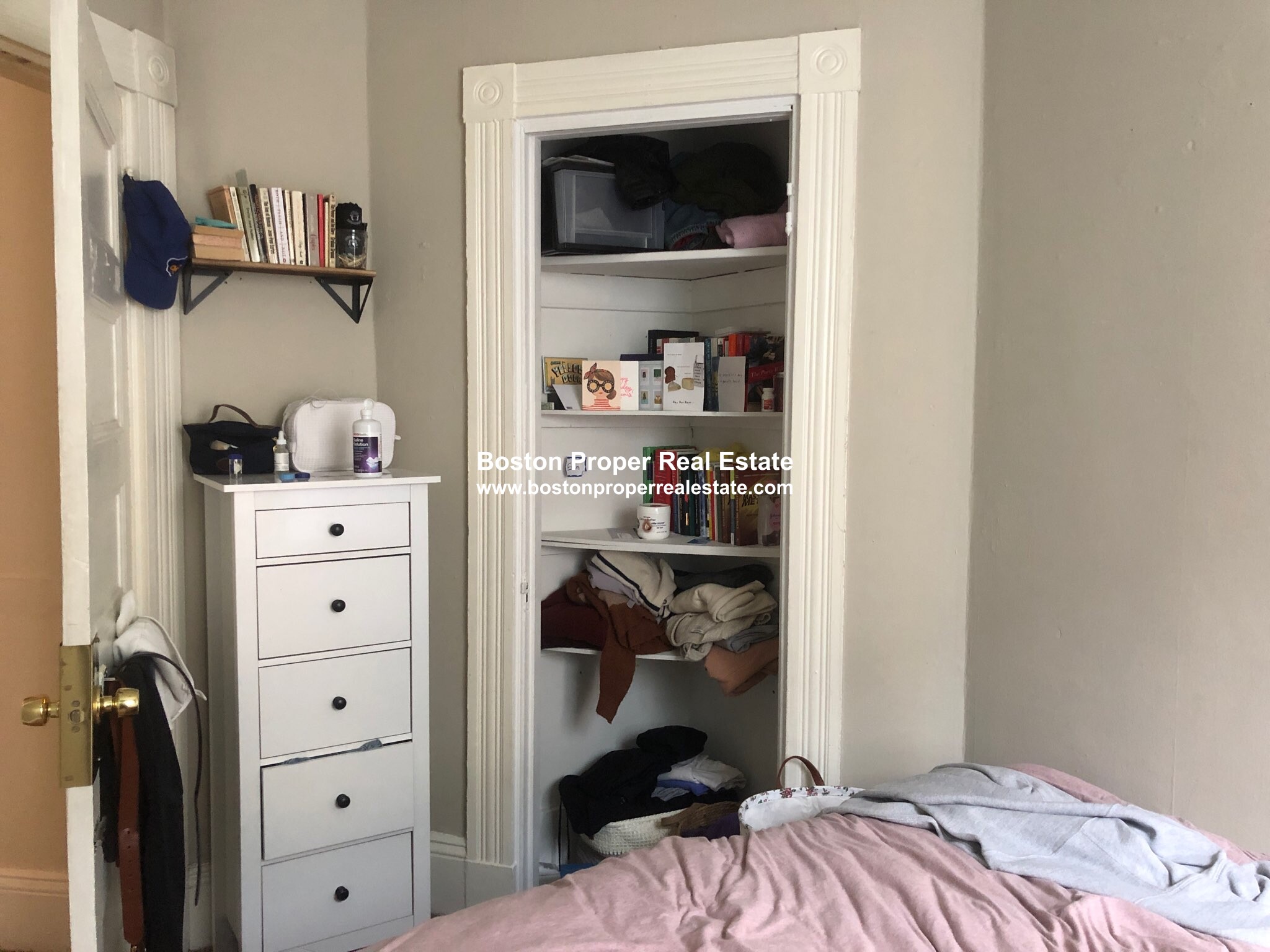 2 bed, 1 bath apartment for rent at 51 Joy St Unit 2, Beacon Hill — photo 5 of 8