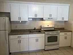 2 bed, 1 bath apartment for rent at 51 Laighton St Unit 7, Lynn — photo 2 of 10