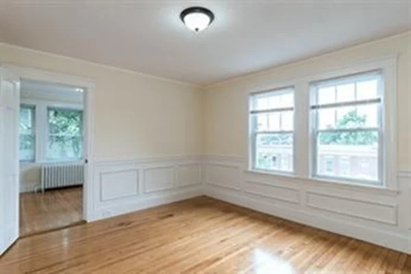 6 bed, 3 bath apartment for rent at 51 Leamington Rd Unit 2, Brighton — photo 5 of 9