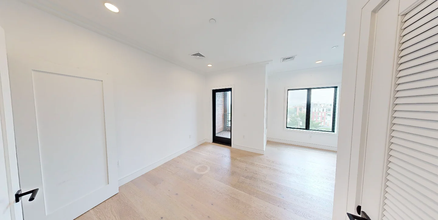 Studio bed, 1 bath apartment for rent at 51 Leo M Birmingham Pkwa Unit 507, Allston — photo 5 of 10