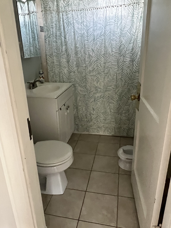 3 bed, 1 bath apartment for rent at 51 Linwood St Unit 2, Medford — photo 10 of 18