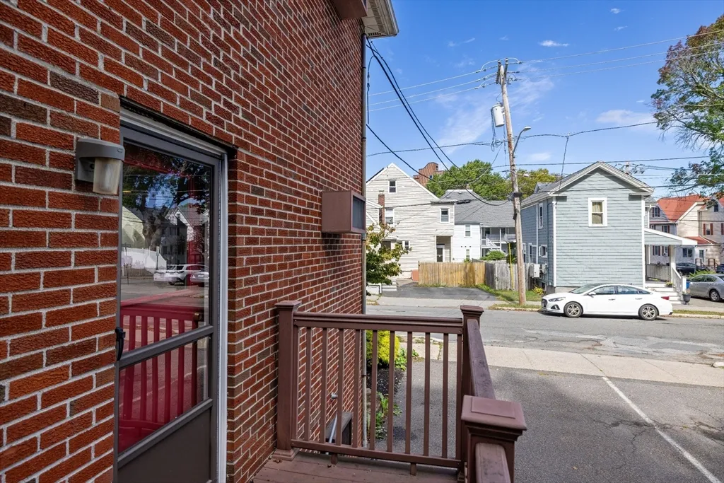 2 bed, 1 bath apartment for rent at 51 Lynde St Unit 3, Melrose — photo 12 of 14