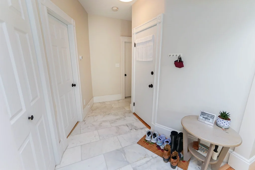3 bed, 1 bath apartment for rent at 51 Main St Unit 2, Winter Hill — photo 18 of 23