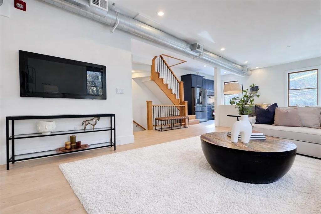 3 bed, 2 bath apartment for rent at 51 Market St Unit 2, The Port — photo 1 of 14