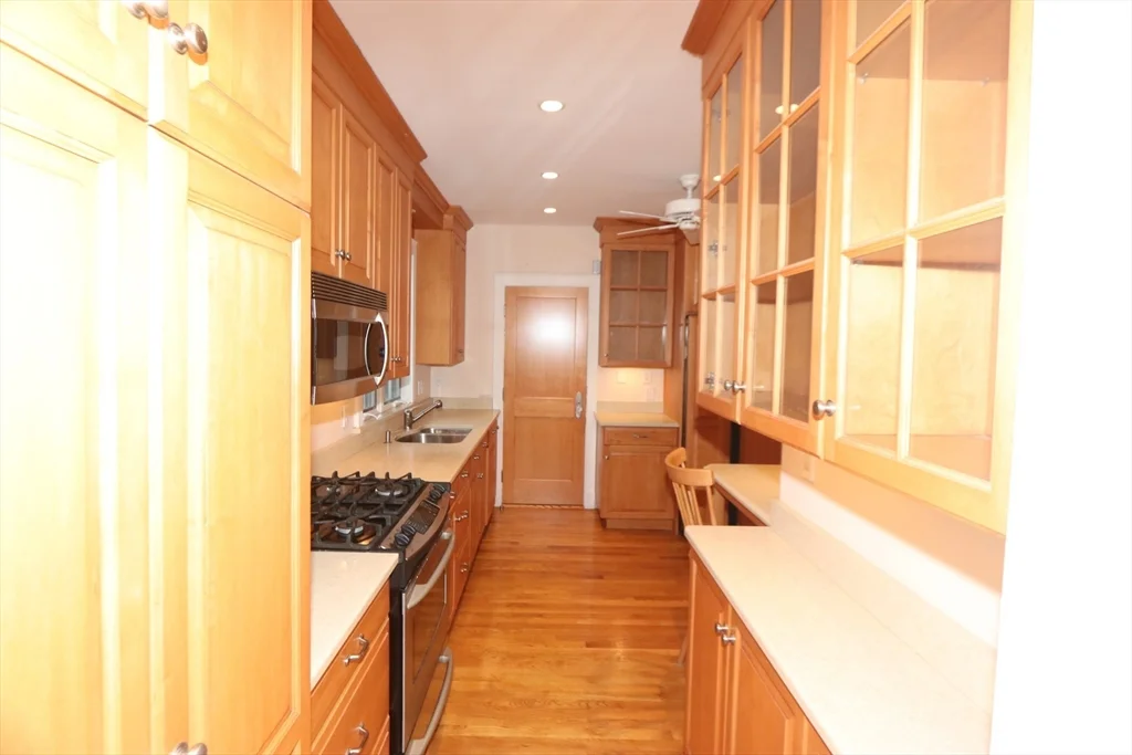 2 bed, 1 bath apartment for rent at 51 Matchett St Unit 2, Brighton — photo 10 of 22