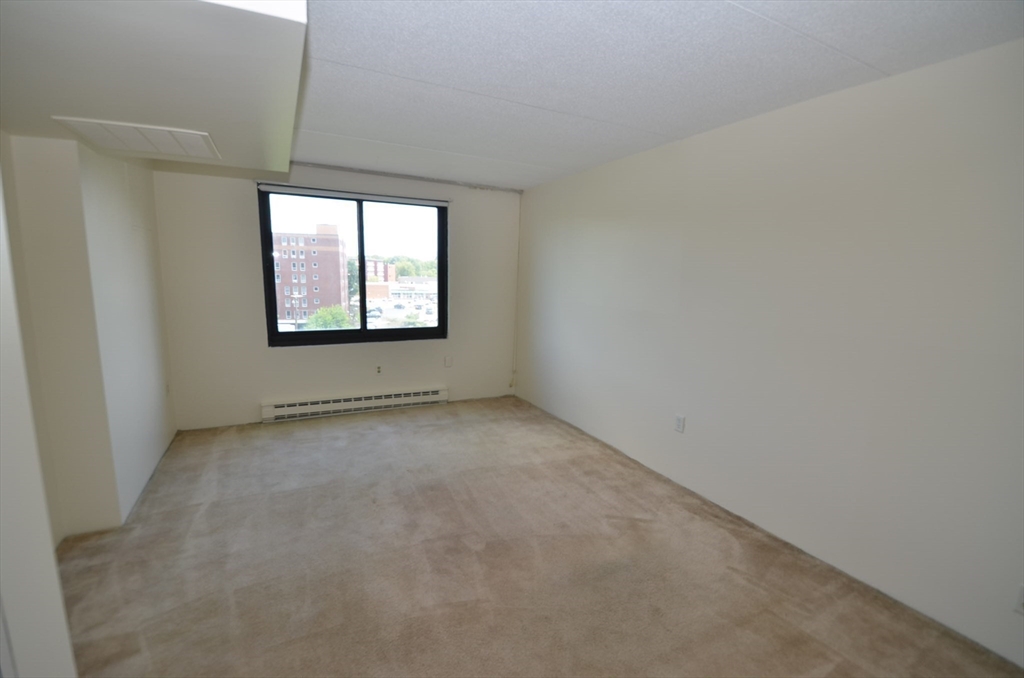 1 bed, 1 bath apartment for rent at 51 Melrose St Unit 5E, Melrose — photo 17 of 31