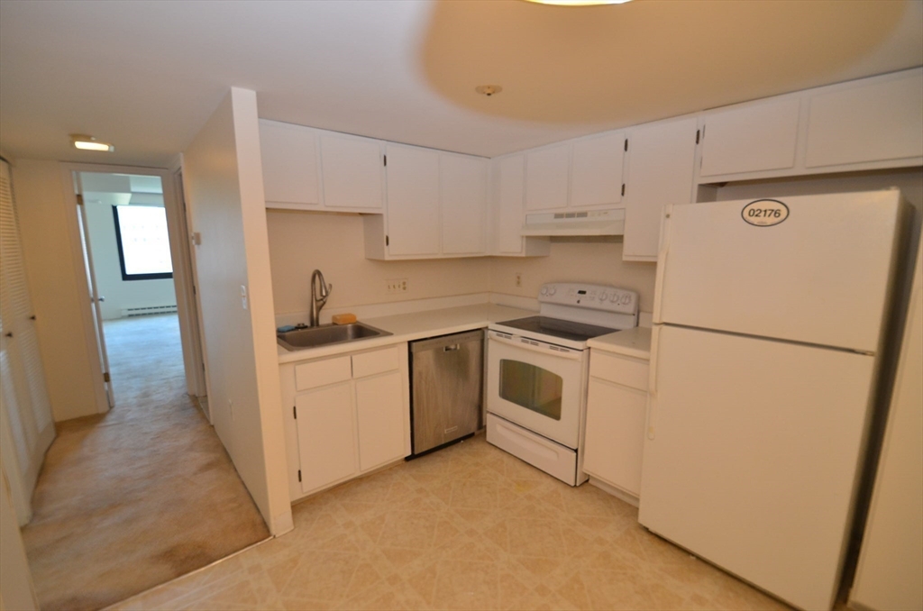 1 bed, 1 bath apartment for rent at 51 Melrose St Unit 5E, Melrose — photo 10 of 31