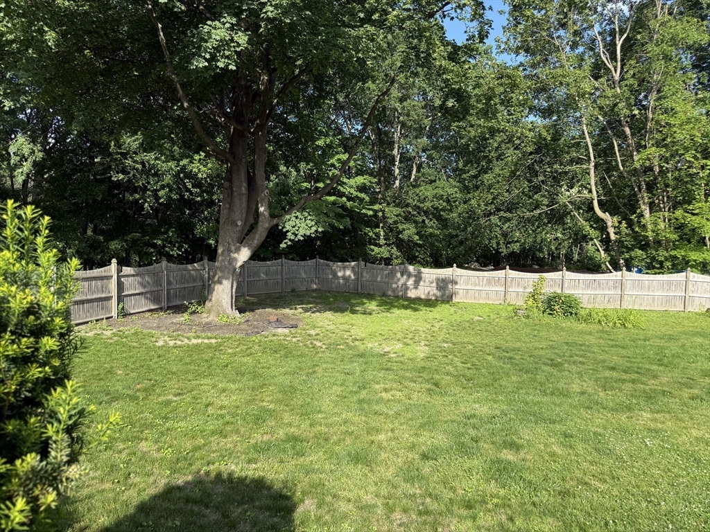 2 bed, 1 bath apartment for rent at 51 Mill St Unit 51, Dracut — photo 11 of 12