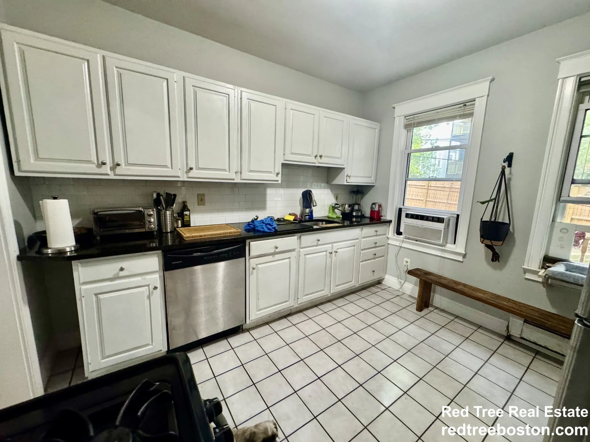 2 bed, 1 bath apartment for rent at 51 Montebello Rd Unit 1, Jamaica Plain — photo 5 of 14