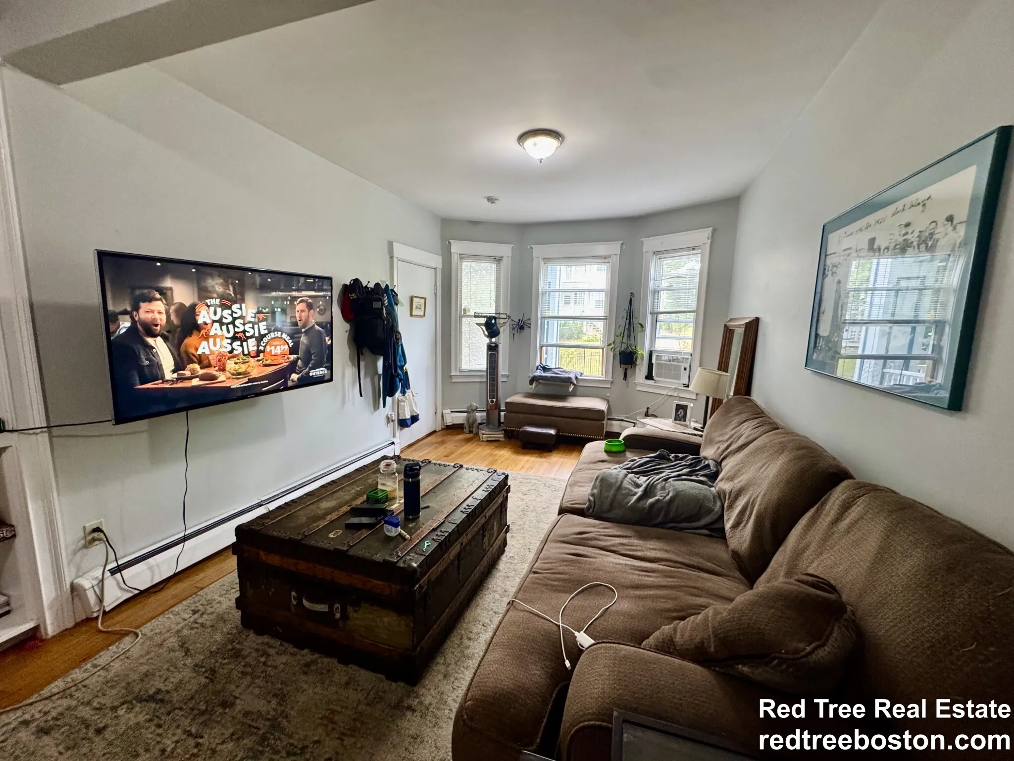 2 bed, 1 bath apartment for rent at 51 Montebello Rd Unit 1, Jamaica Plain