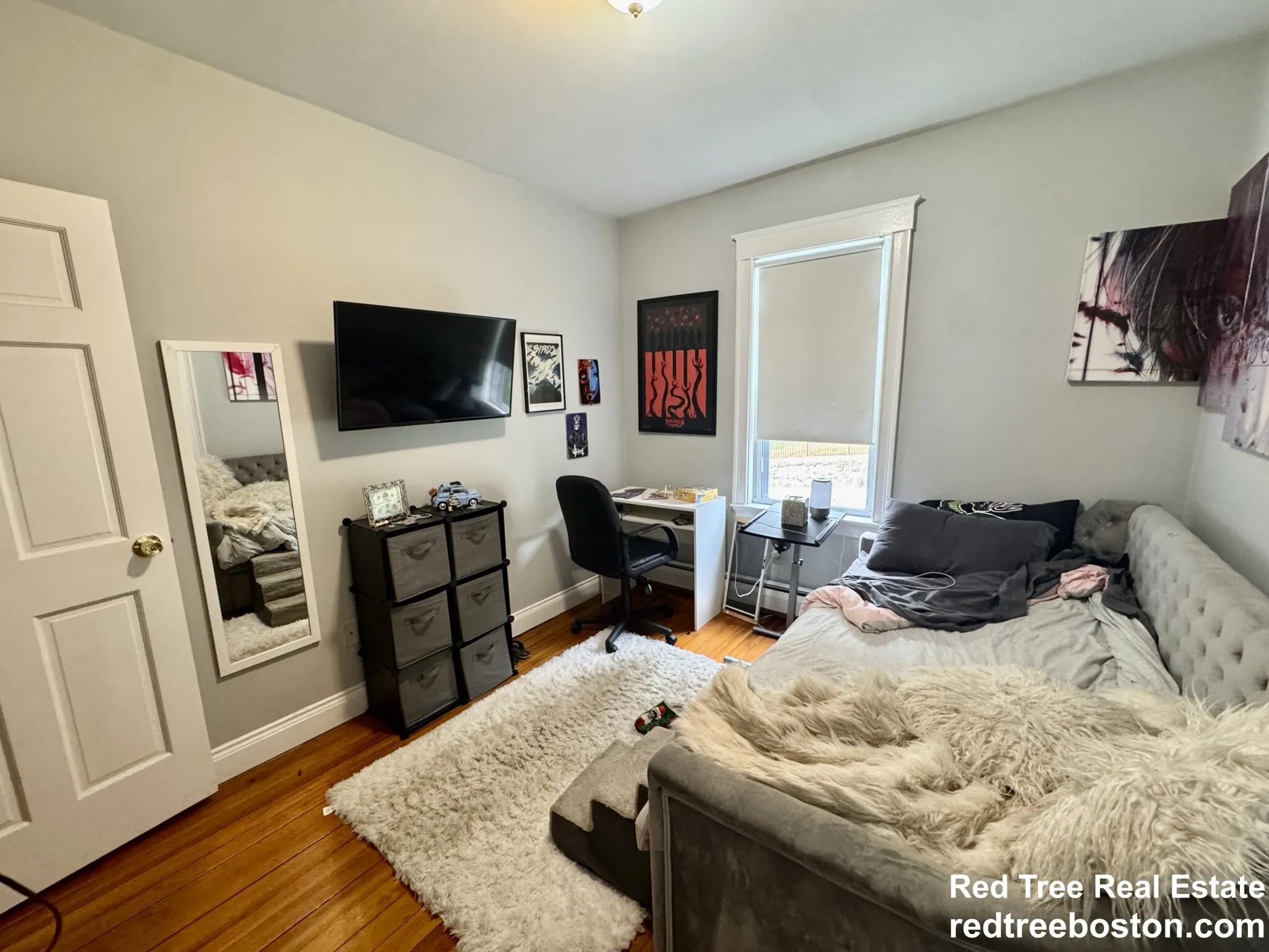 2 bed, 1 bath apartment for rent at 51 Montebello Rd Unit 1, Jamaica Plain — photo 11 of 14