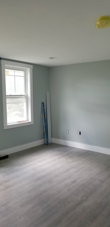 3 bed, 1 bath apartment for rent at 51 Moore Rd Unit 1, New Braintree — photo 14 of 42
