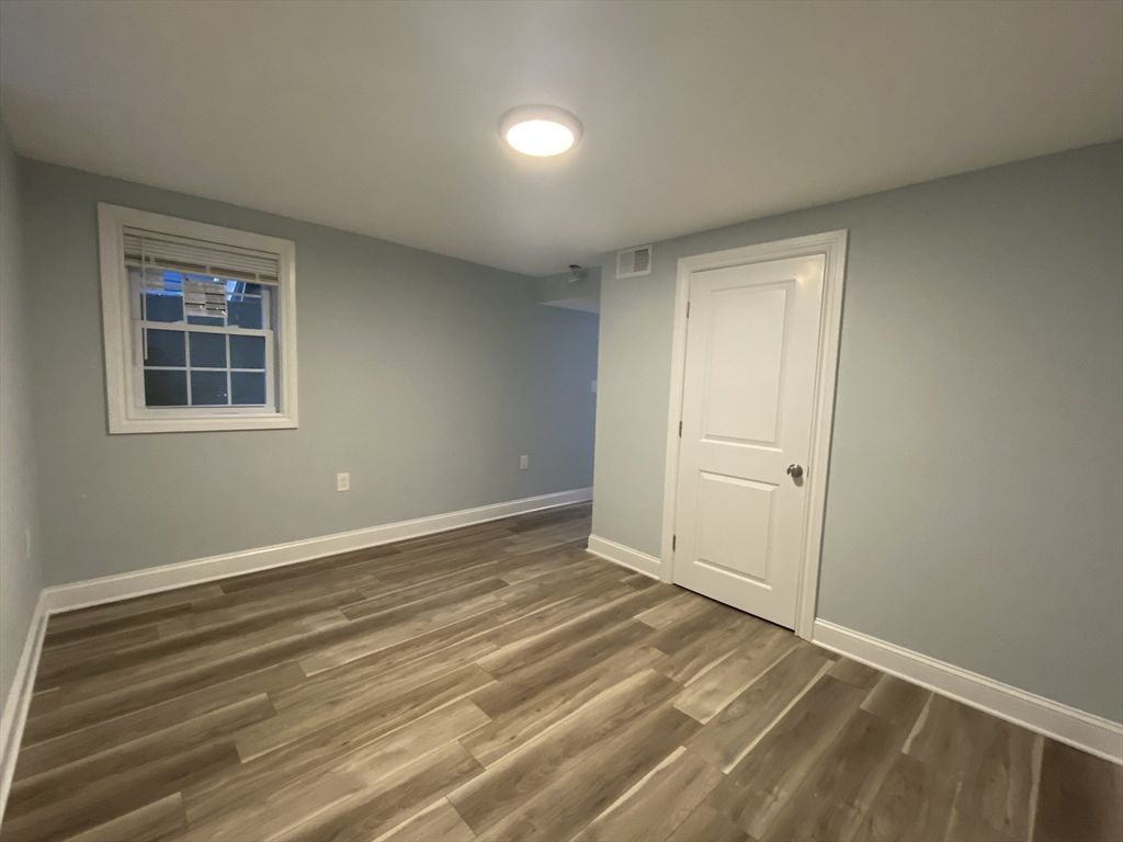 4 bed, 2 bath apartment for rent at 51 Moseley St Unit 1, Dorchester — photo 20 of 37