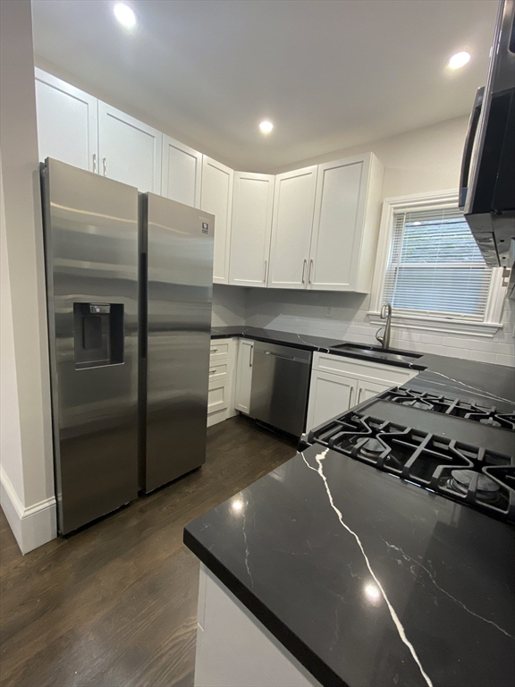 4 bed, 2 bath apartment for rent at 51 Moseley St Unit 1, Dorchester — photo 29 of 37