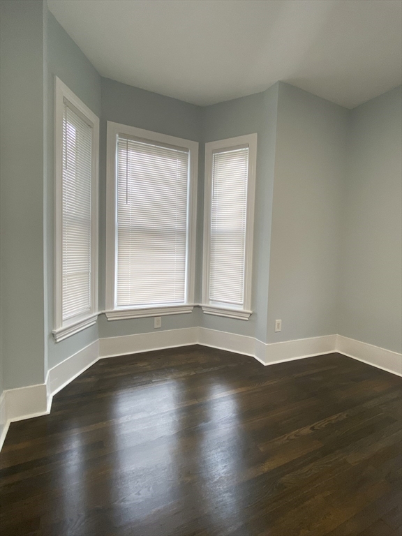 4 bed, 2 bath apartment for rent at 51 Moseley St Unit 1, Dorchester — photo 14 of 37