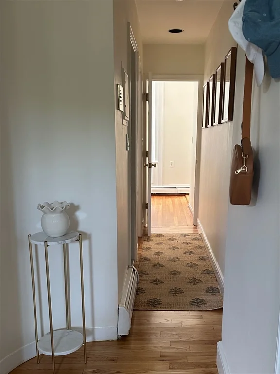 2 bed, 1 bath apartment for rent at 51 Mt Vernon St Unit 2, Beacon Hill — photo 5 of 13