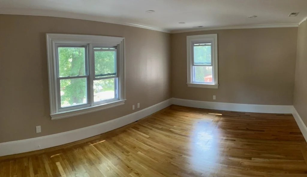2 bed, 1 bath apartment for rent at 51 Mt Vernon Unit 1, Melrose — photo 3 of 8