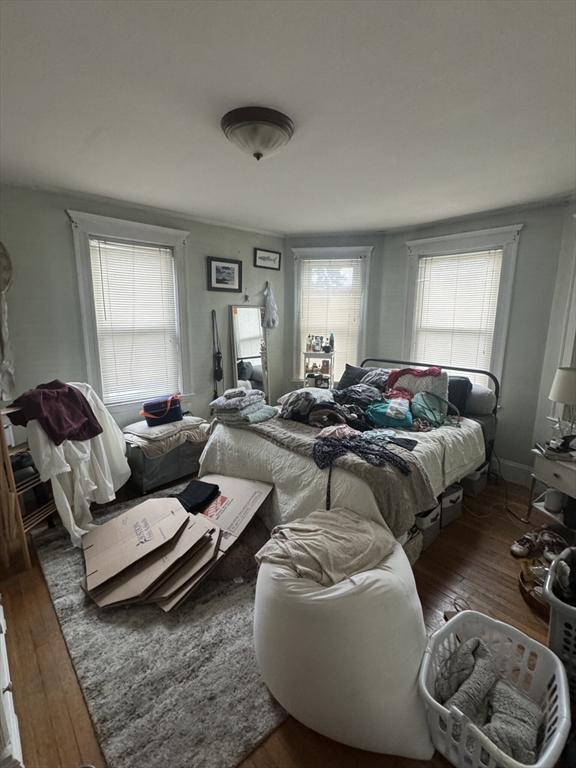3 bed, 1 bath apartment for rent at 51 Nottinghill Unit 1, Boston — photo 3 of 11
