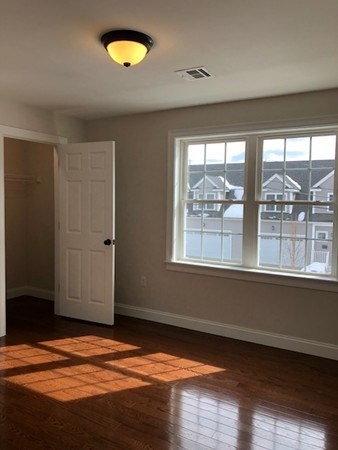 3 bed, 2 bath apartment for rent at 51 Oak St Unit 51, Needham — photo 12 of 16