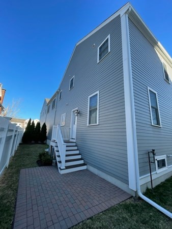 3 bed, 2 bath apartment for rent at 51 Oak St Unit 51, Needham — photo 15 of 16