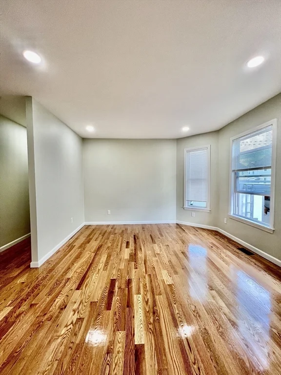 3 bed, 1 bath apartment for rent at 51 Paris Unit 2, Everett — photo 6 of 14