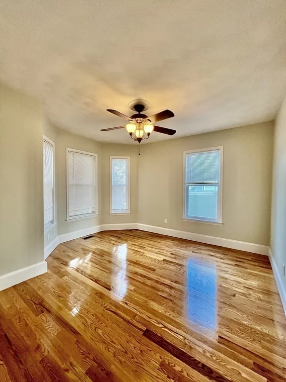 3 bed, 1 bath apartment for rent at 51 Paris Unit 2, Everett — photo 7 of 14