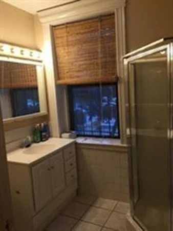 1 bed, 1 bath apartment for rent at 51 Park Dr Unit 1, Fenway — photo 13 of 15