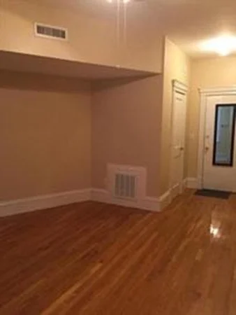 1 bed, 1 bath apartment for rent at 51 Park Dr Unit 1, Fenway — photo 10 of 15