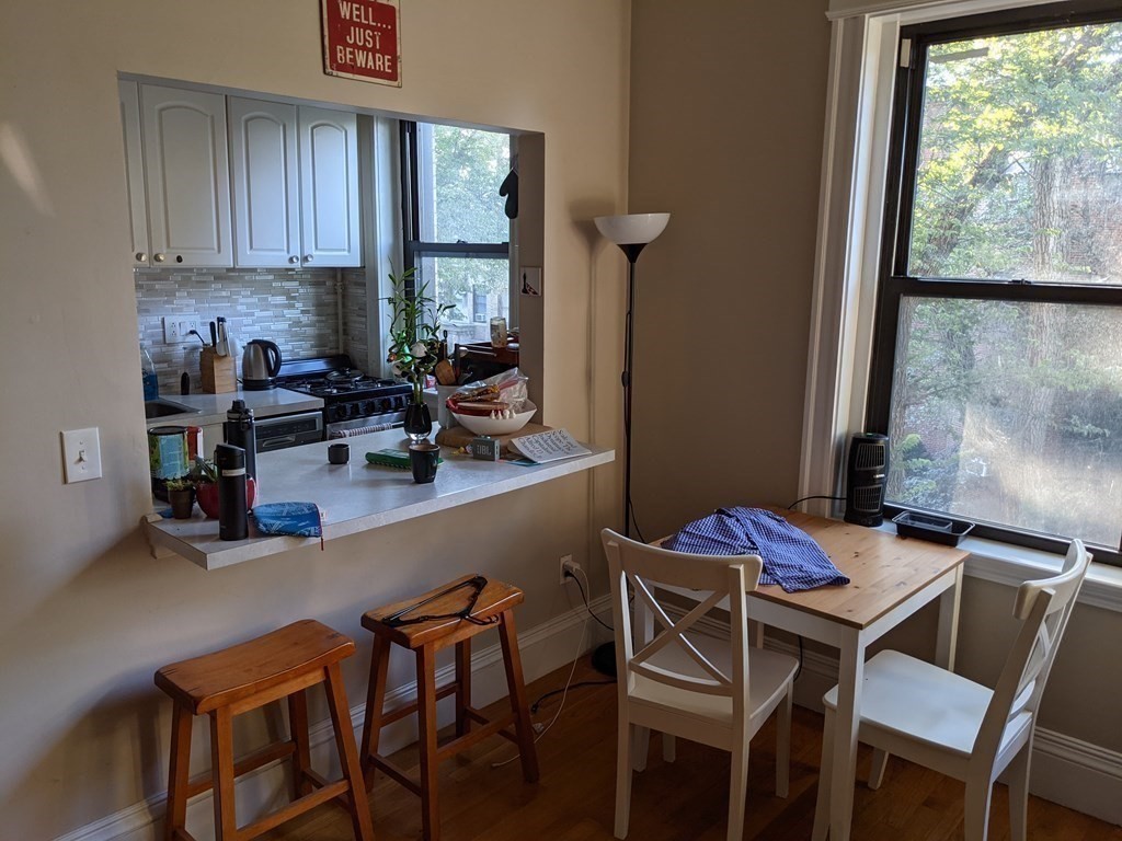 1 bed, 1 bath apartment for rent at 51 Park Dr Unit 16, Fenway — photo 3 of 8
