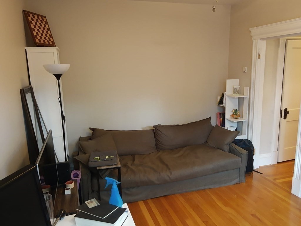 1 bed, 1 bath apartment for rent at 51 Park Dr Unit 16, Fenway — photo 5 of 8
