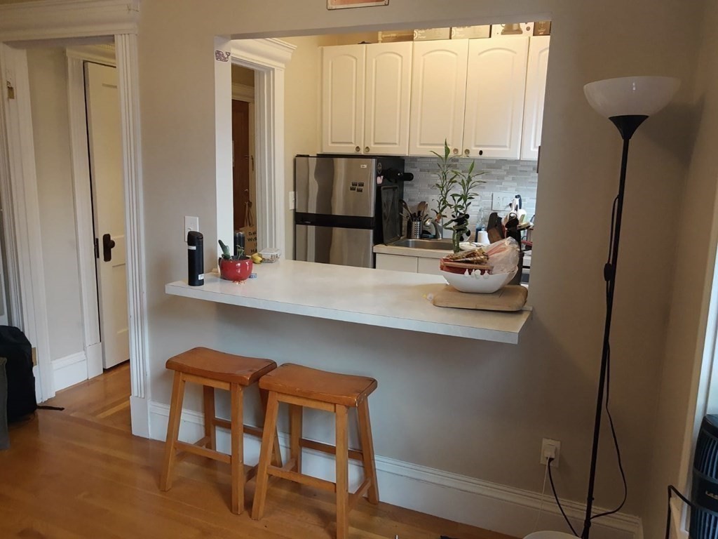 1 bed, 1 bath apartment for rent at 51 Park Dr Unit 16, Fenway — photo 2 of 8