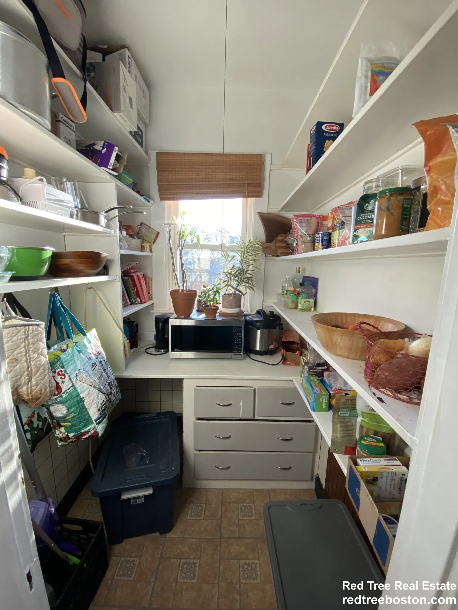 2.5 bed, 1 bath apartment for rent at 51 Patten St Unit 1, Jamaica Plain — photo 7 of 16