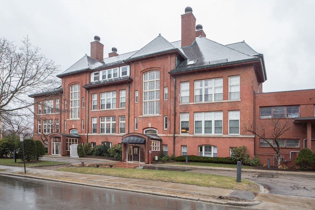 2 bed, 2 bath apartment for rent at 51 Pettee St Unit 28, Newton Upper Falls — photo 14 of 14