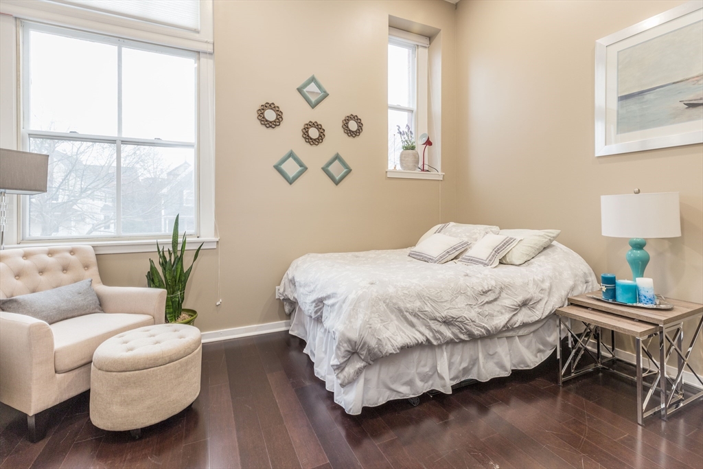 2 bed, 2 bath apartment for rent at 51 Pettee St Unit 28, Newton Upper Falls — photo 10 of 14