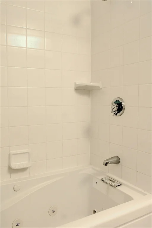 3 bed, 2 bath apartment for rent at 51 Pleasant St, Westford — photo 19 of 25