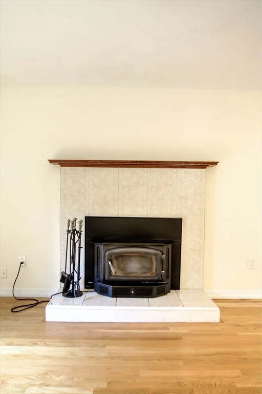 3 bed, 2 bath apartment for rent at 51 Pleasant St, Westford — photo 16 of 25