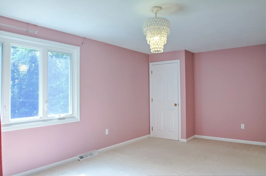3 bed, 2 bath apartment for rent at 51 Pleasant St, Westford — photo 21 of 25