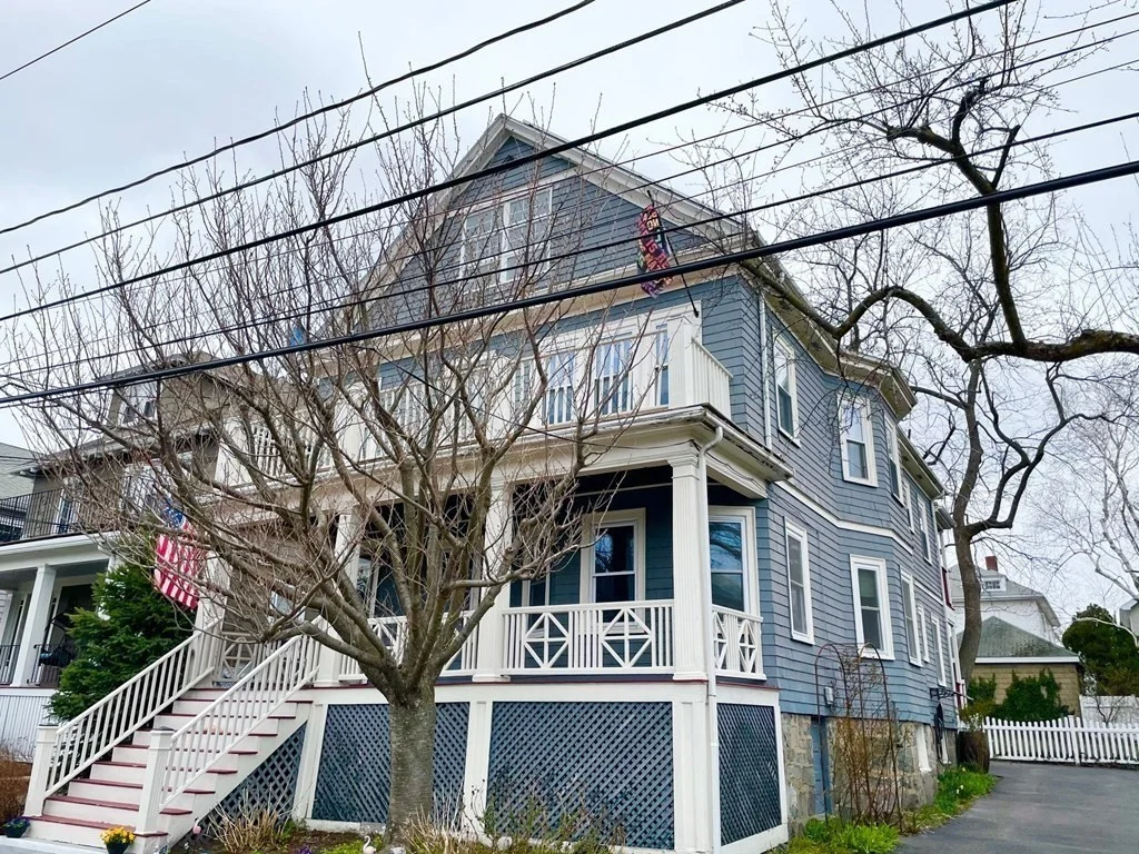 2 bed, 1 bath apartment for rent at 51 Presentation Rd Unit 1, Brighton — photo 1 of 15