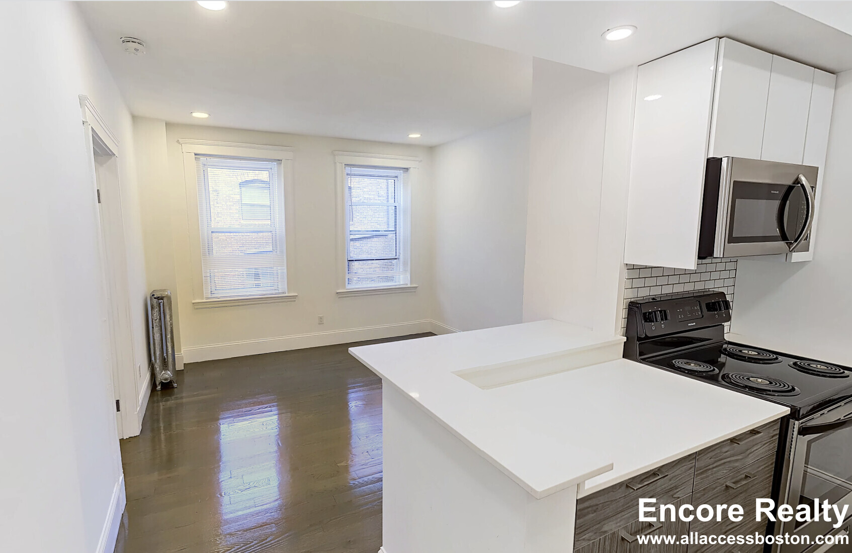 1 bed, 1 bath apartment for rent at 51 Queensberry St Unit 10, Fenway — photo 1 of 12