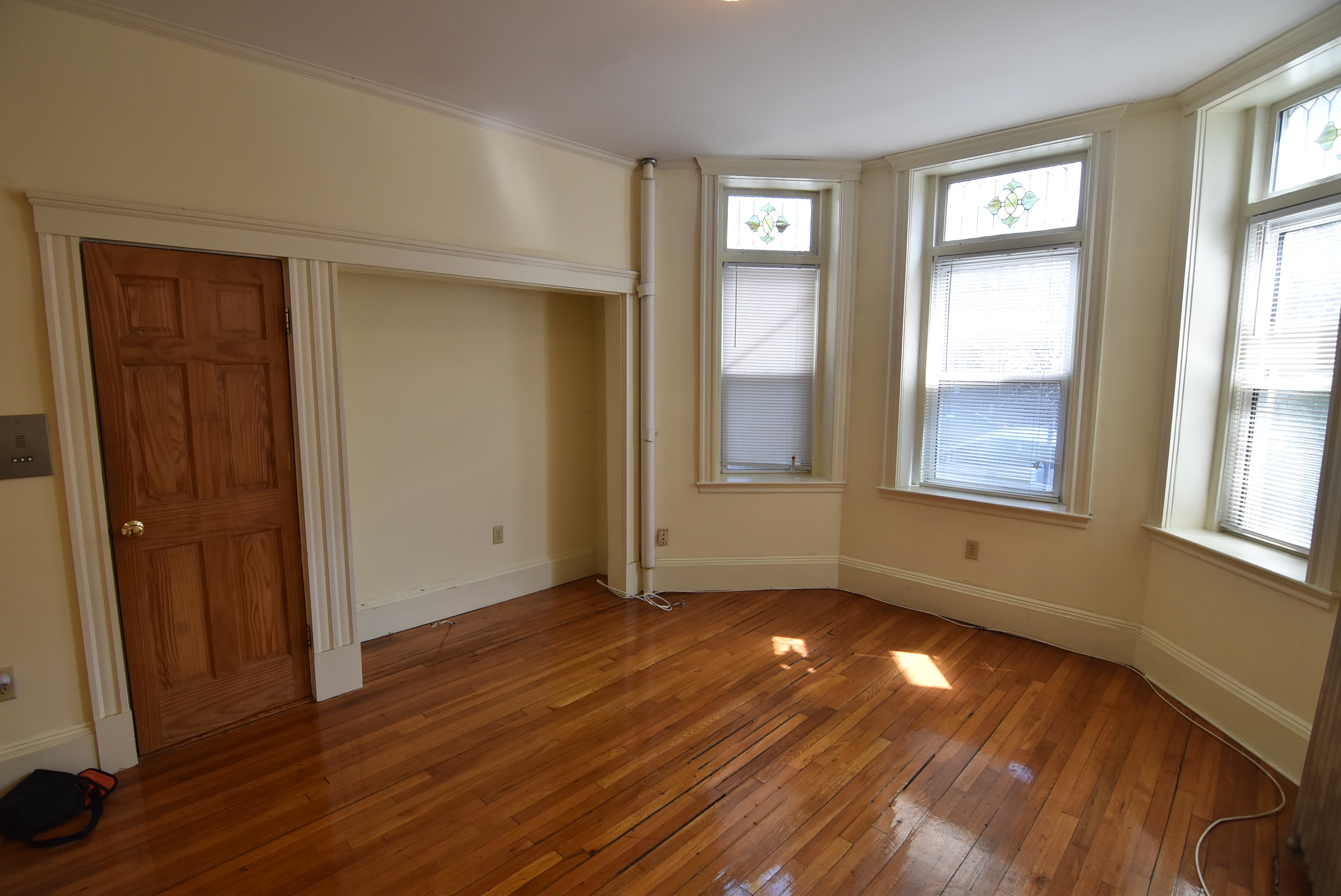 1 bed, 1 bath apartment for rent at 51 Queensberry St Unit 2, Fenway — photo 4 of 11