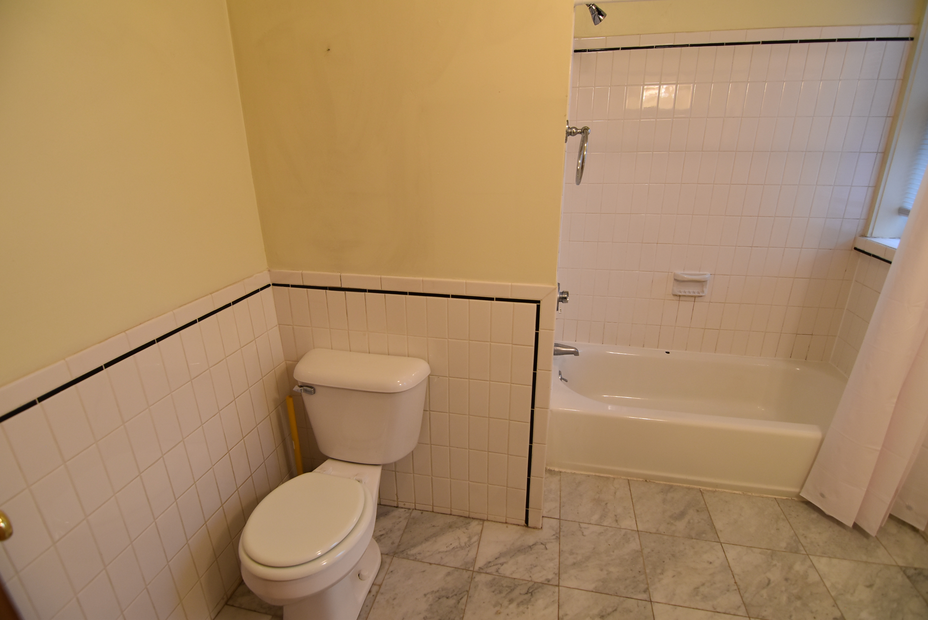 1 bed, 1 bath apartment for rent at 51 Queensberry St Unit 2, Fenway — photo 8 of 11