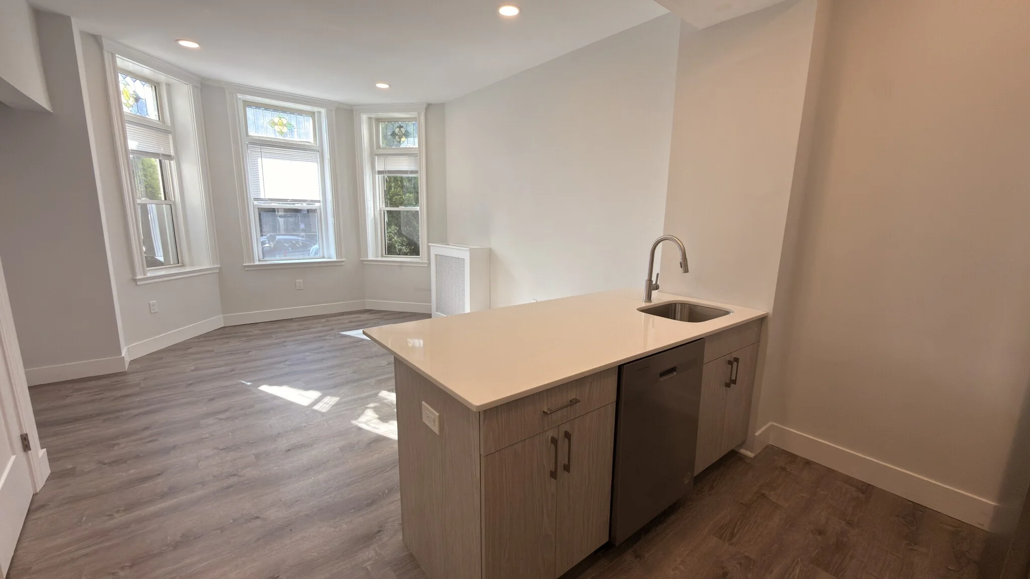 1 bed, 1 bath apartment for rent at 51 Queensberry St Unit 2F, Fenway — photo 5 of 19
