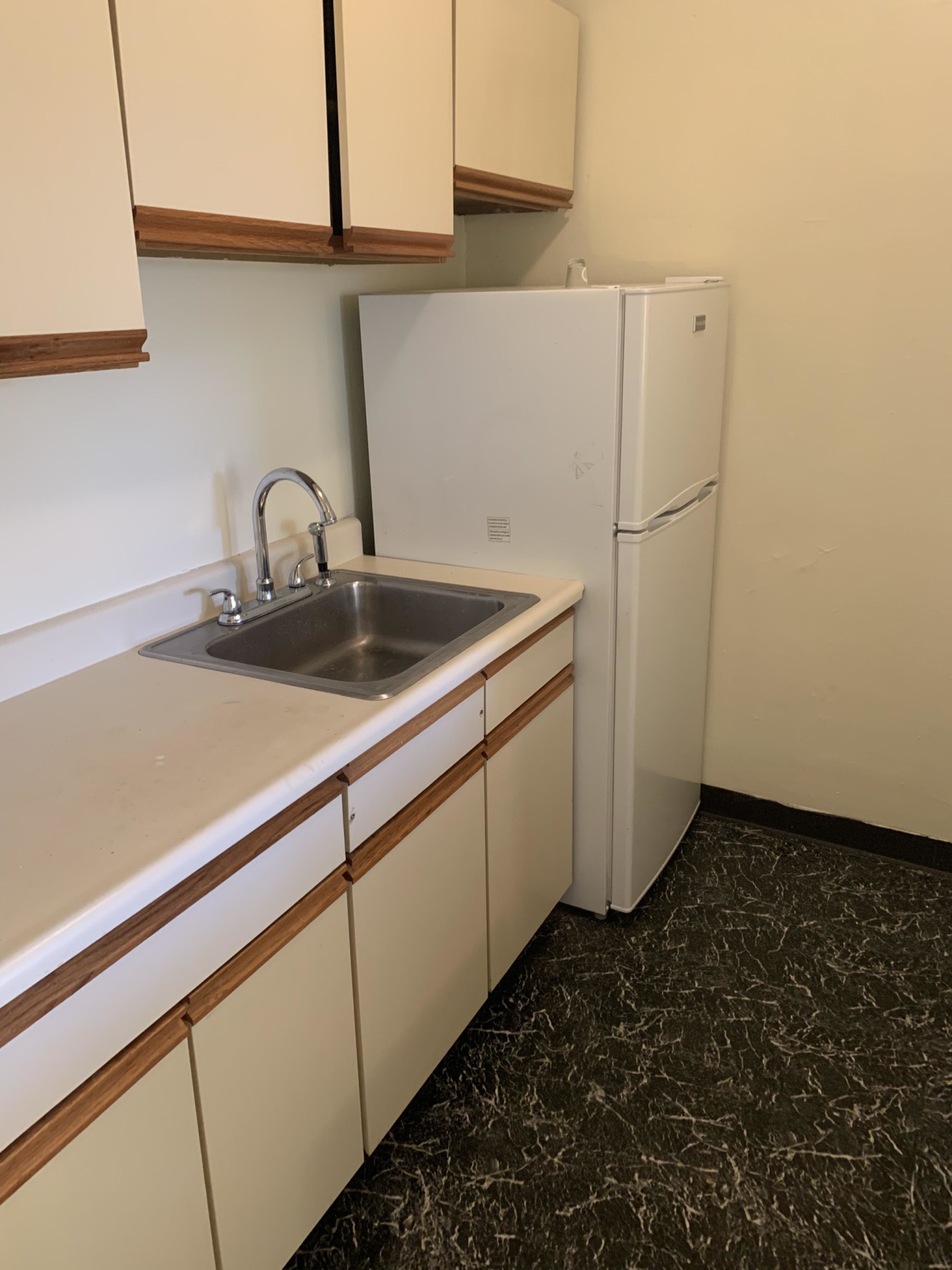 Studio bed, 1 bath apartment for rent at 51 Queensberry St Unit 3, Fenway — photo 3 of 9